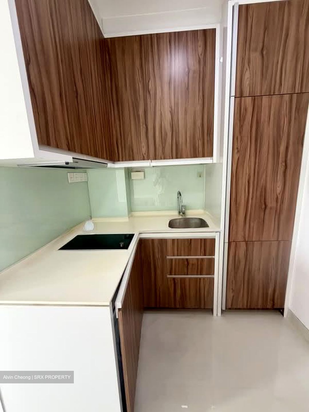 The Water Edge (D14), Apartment #595126451